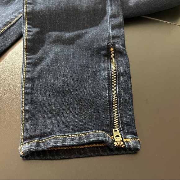 Old Navy Rockstar Skinny Blue Jeans Denim Zippered Ankle Size 6 - Picture 6 of 8